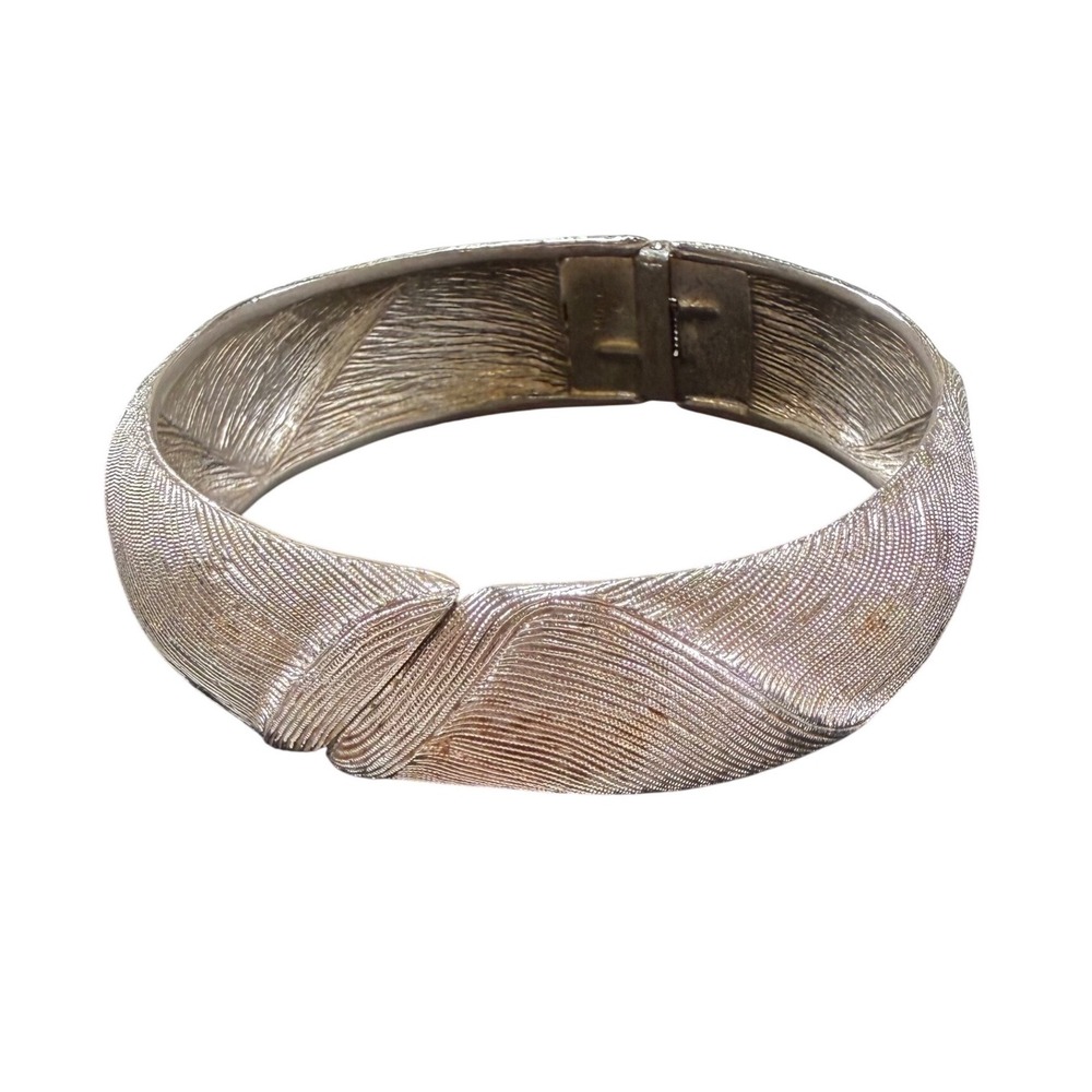 Monet Silver Tone Textured Hinged Cuff‎ Bracelet Vintage Statement Jewelry